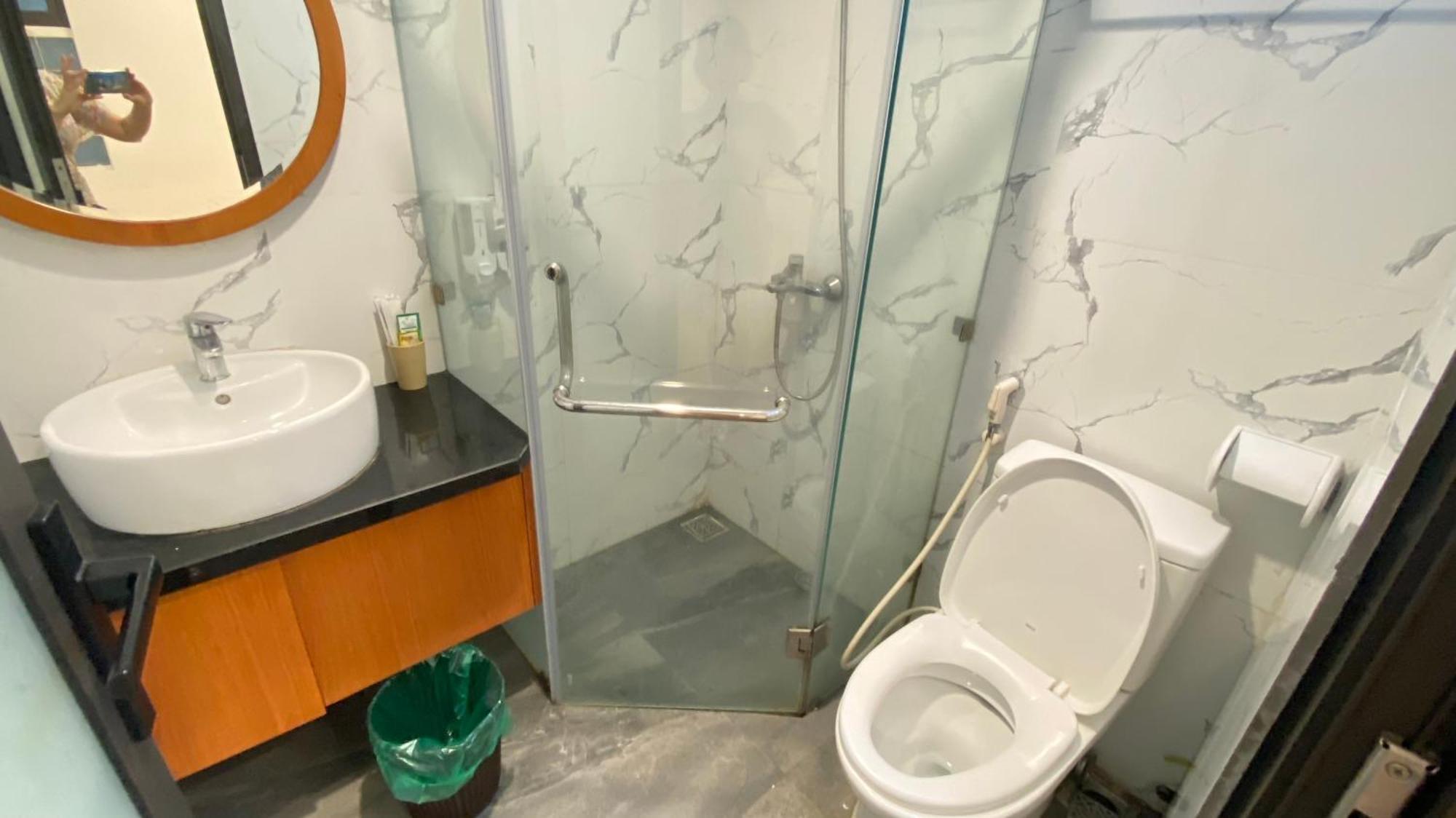 Era Cozy Apartment 河内 外观 照片